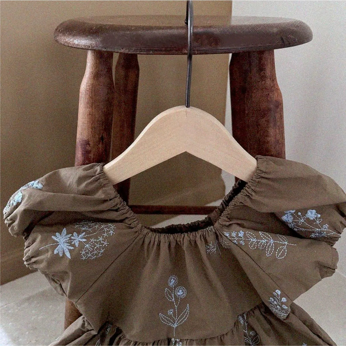 Summer Hot Selling Baby Kids Girls Vintage Short Sleeves Flowers Embroidered Princess Dress-2