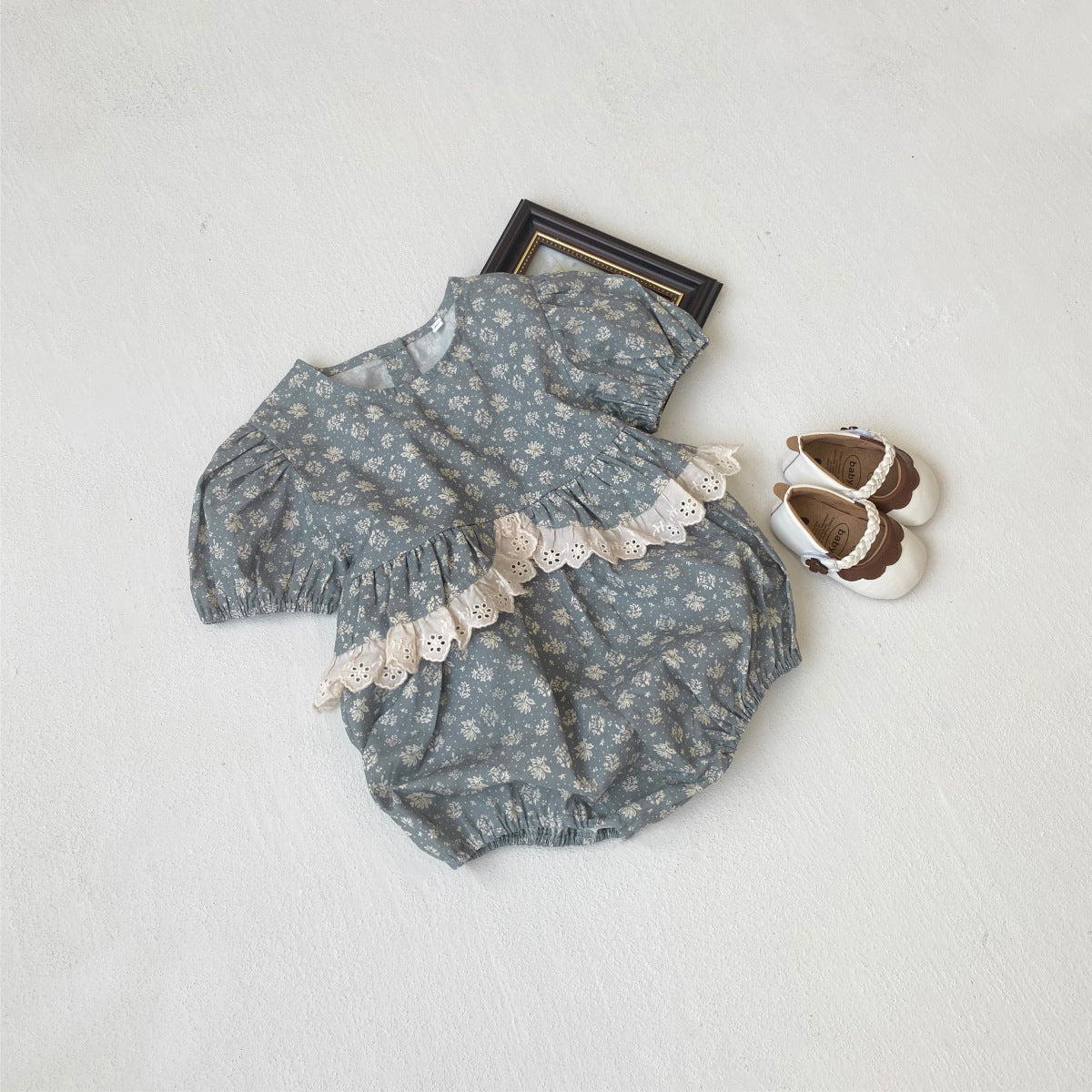 Summer Arrival Northern Europe Floral Pattern Short Sleeves Onesies for Stylish Girls