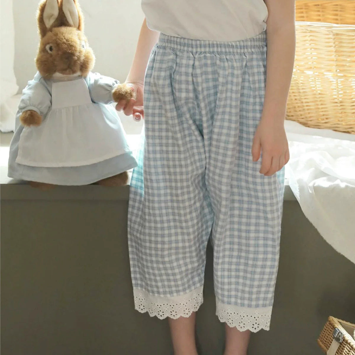 Summer Arrival Kids Girls Lace Decorated Plaid Pants-4