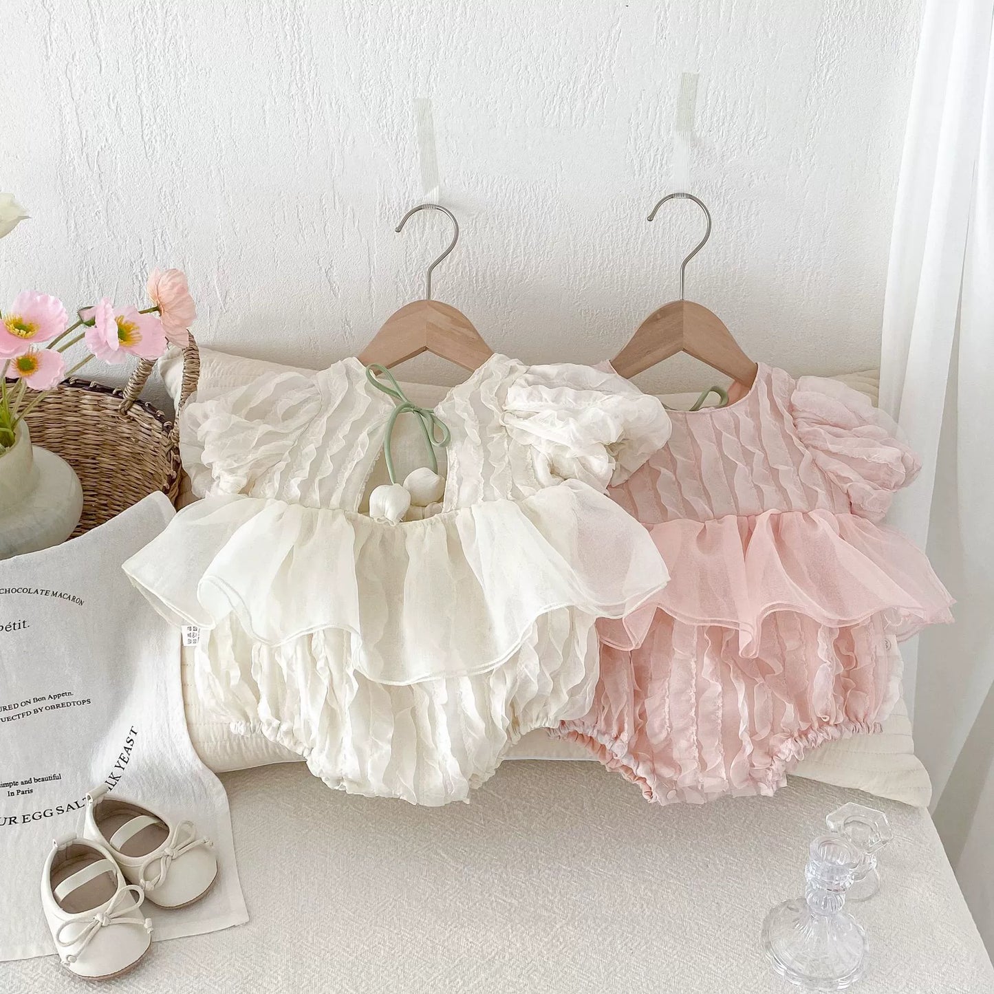 Summer Arrival Baby Girls Ruffle Design Short Sleeves Onesies-0