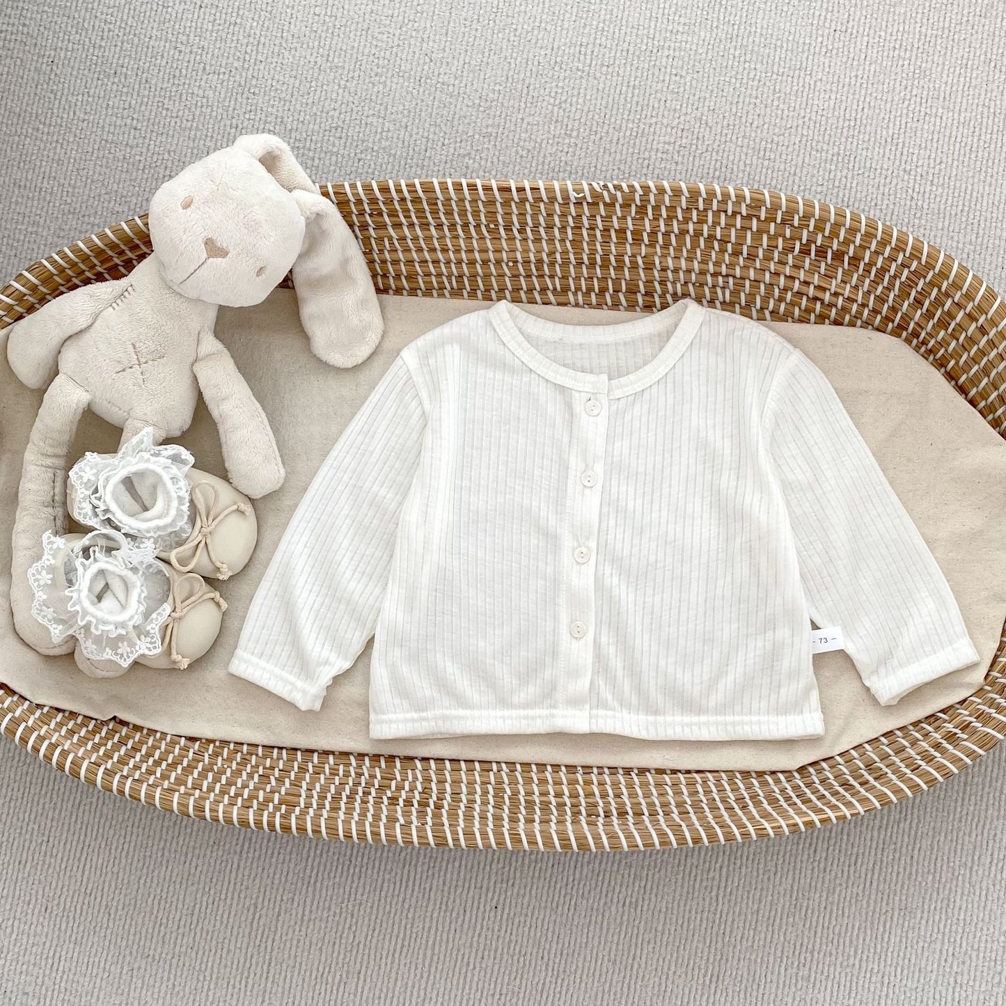 Summer Arrival Baby Girls Simple Long Sleeves Thin Knitted Top-3