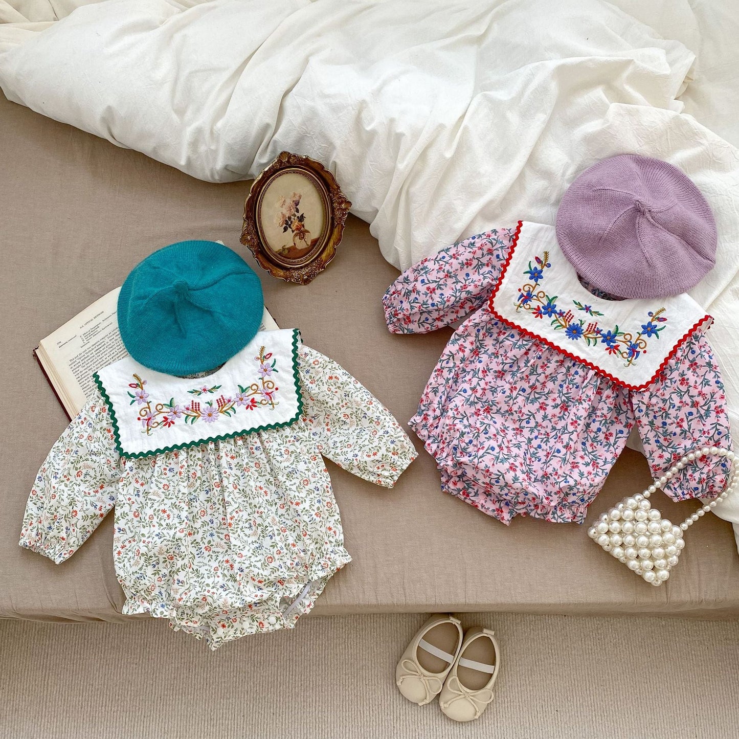 Ditsy Flower Pattern Lapel Beautiful Onesies