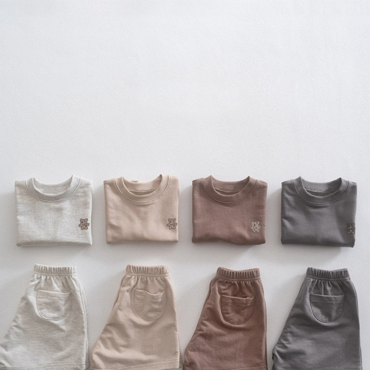 Summer Hot Selling Baby Kids Unisex Short Sleeves Teddy Logo Pattern T-Shirt and Plain Shorts Clothing Set-2