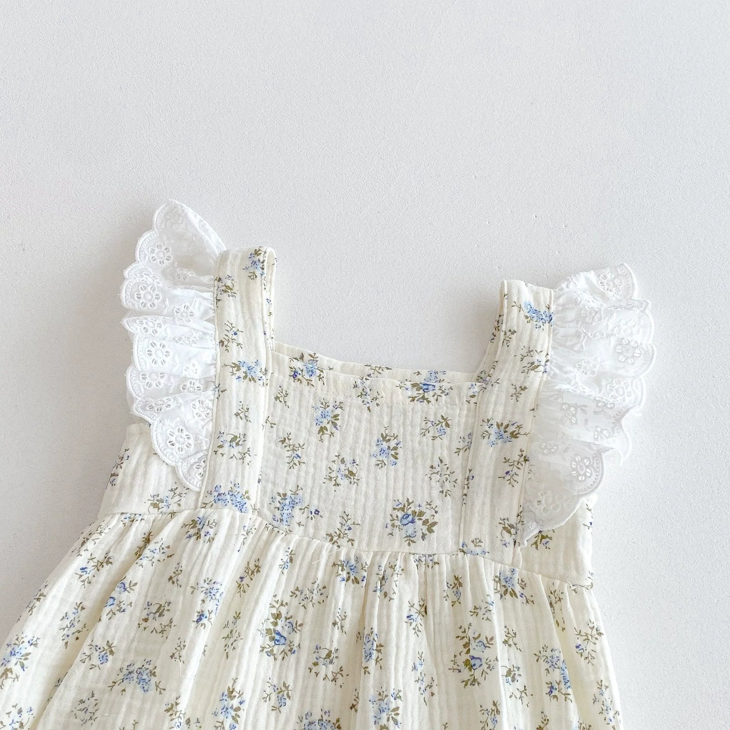 Summer Arrival Baby Girls Floral Pattern Fly Sleeves Onesies-2