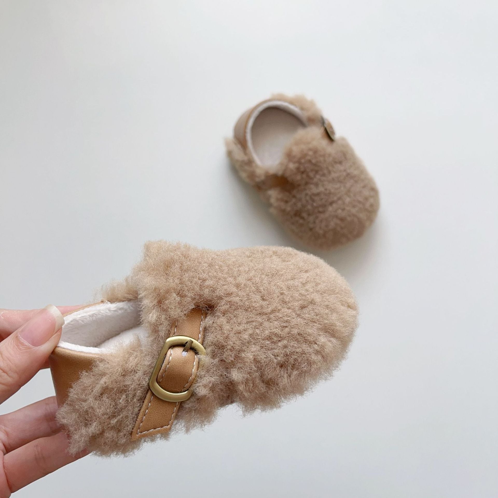 Winter Hot Selling Baby Plain Design Solid Color Cozy Fleece Toddler Walking Shoes-2