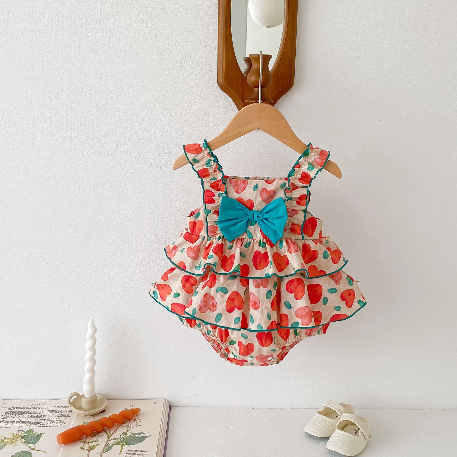 New Arrival Summer Baby Kids Girls Heart Pattern Sleeveless Big Bow Strap Onesies-3