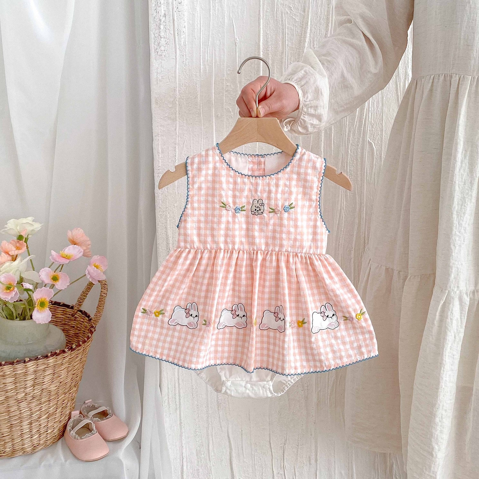 Summer Arrival Baby Girls Cute Pink Sleeveless Rabbits Pattern Plaid Onesies-3
