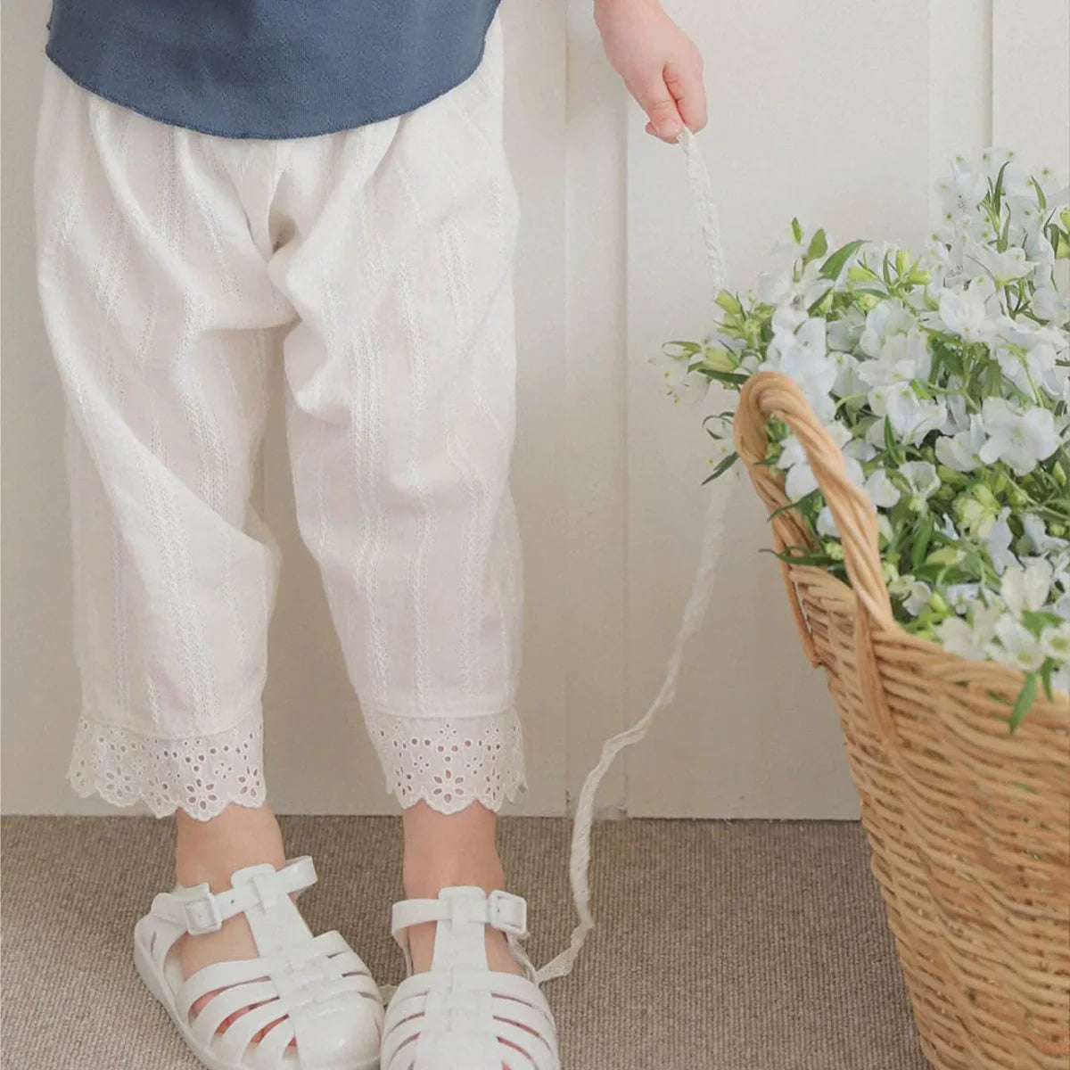 Summer Arrival Kids Girls Lace Decorated Plaid Pants-3