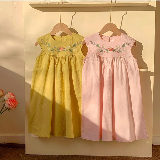 Summer Arrival Baby Kids Girls Cute Sleeveless Sweet Flowers Embroidered Dress-0